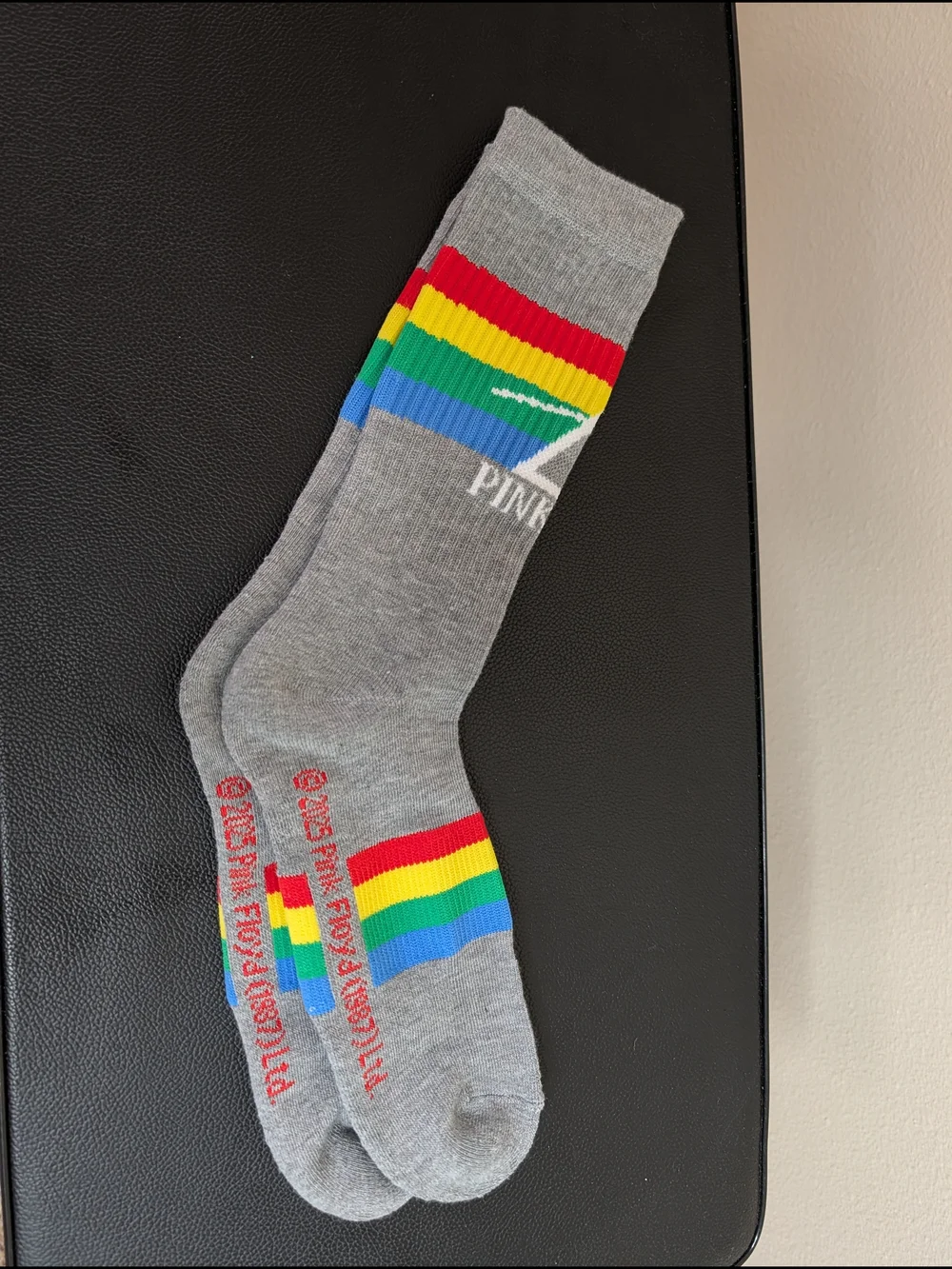 NWOT Pink Floyd Dark Side of the Moon Prism Crew Socks Rainbow Stripes